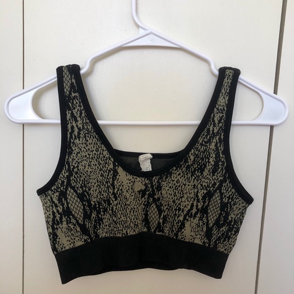 Fabletics Kamila Seamless Bra - Picture 5 of 5